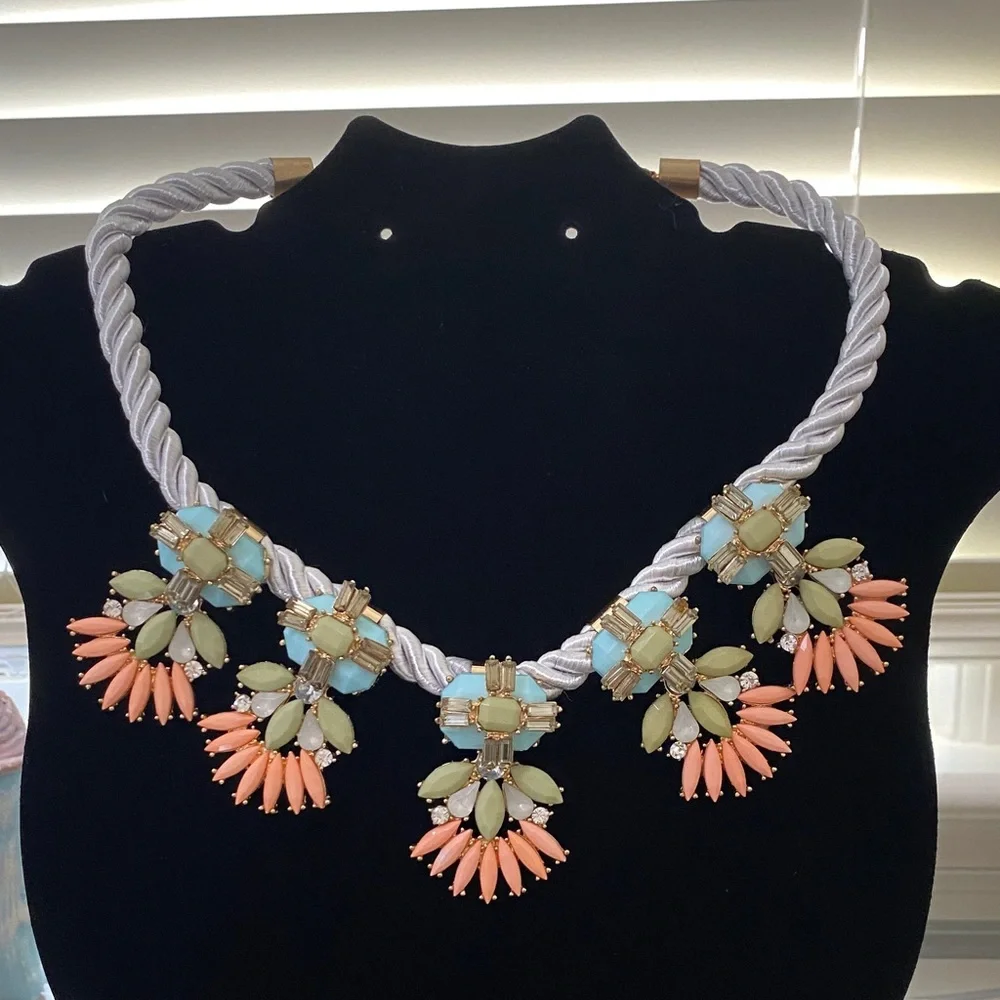 Bansri Multicolor Statement Necklace NWT